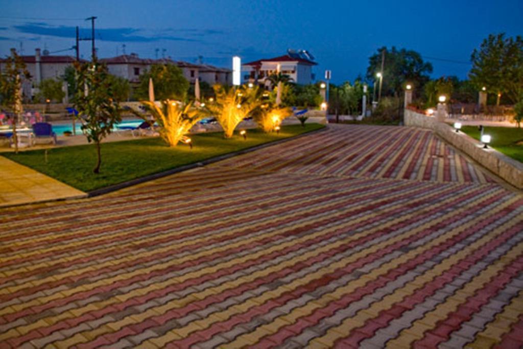 Agnanti Studios Afytos Exterior foto